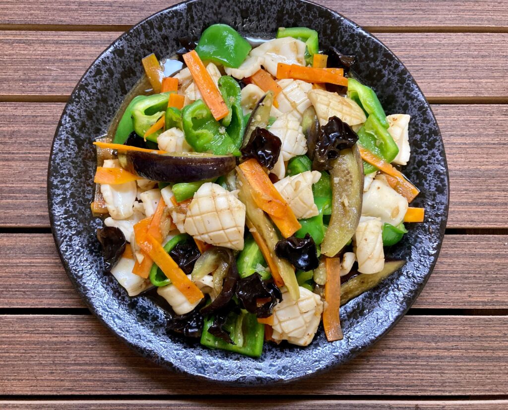 イカと野菜のオイスターソース炒め1
