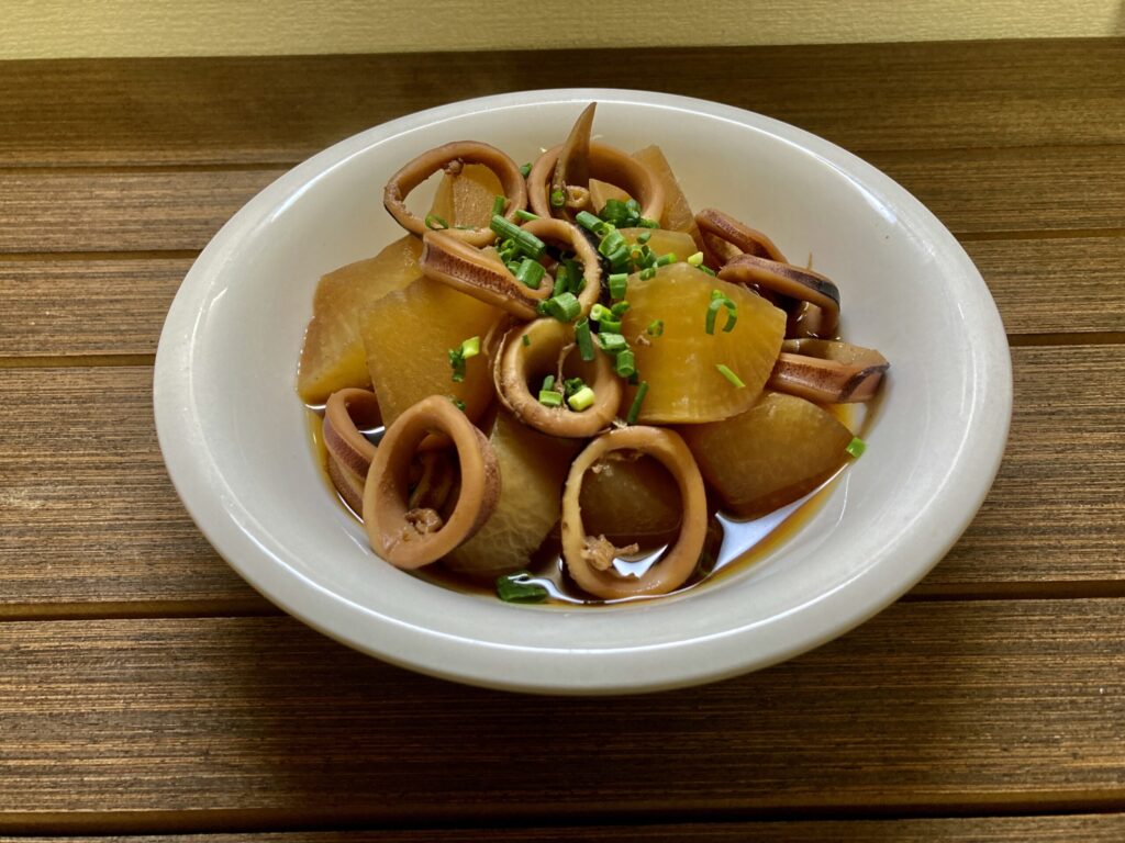 simmered squid and daikon radish